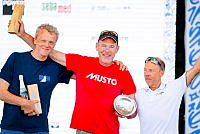 Siegerehrung_2.4mR_KLAHN_29.06.25_1179831.jpg